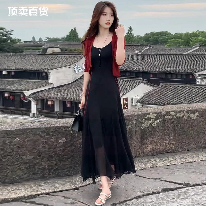 洋气时尚连衣裙女2024夏季新款洋气显瘦冰丝针织衫吊带连衣裙两件