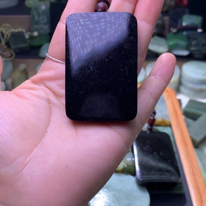 清***咩未镶嵌和田玉（糖玉）珠宝半成品