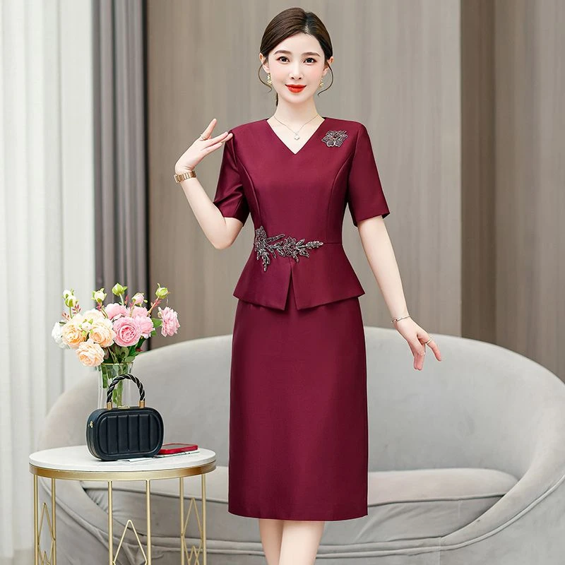 妈妈婚宴礼服2025新款参加婚礼敬酒服喜婆婆改良旗袍假二件连衣裙