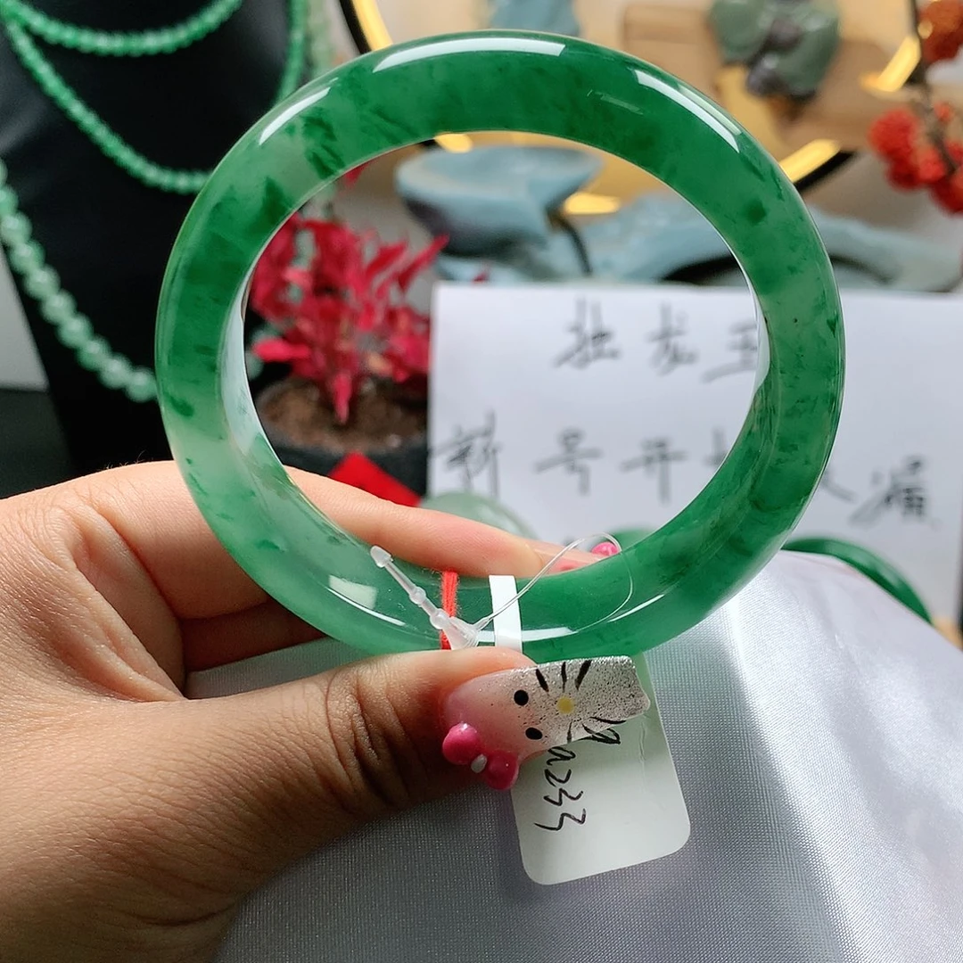 石英质玉镯子未镶嵌