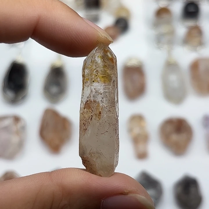 颈饰水晶未镶嵌巴基斯坦油胆闪灵钻40mm+