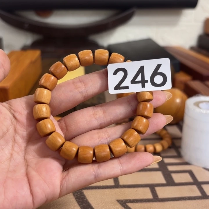 l***y木奶香木料制作工艺