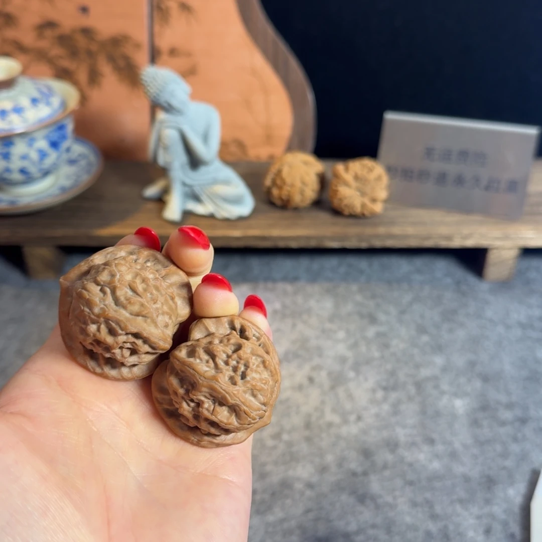 全品40落地红大耳朵图蜡皮