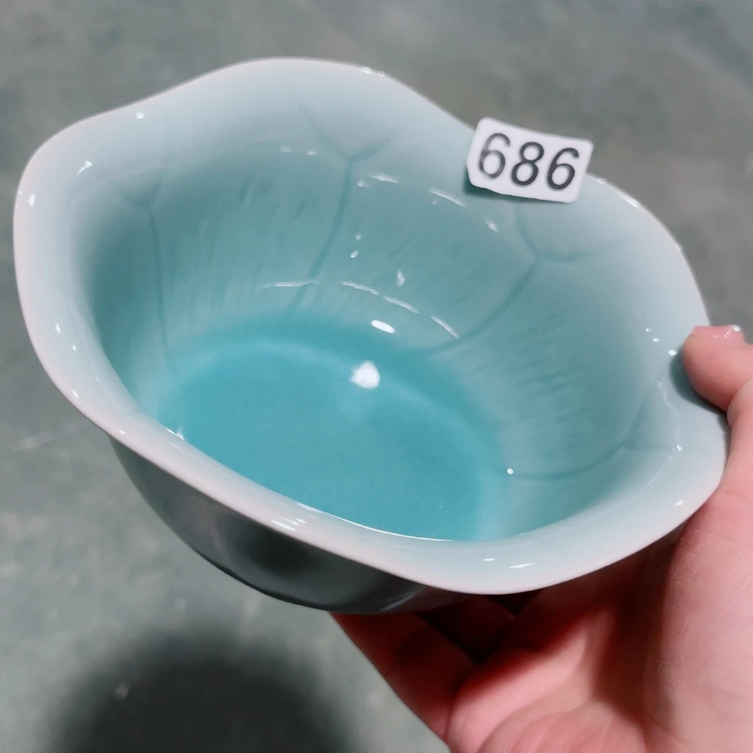 青瓷哈哈哈哈哈哈哈哈哈哈