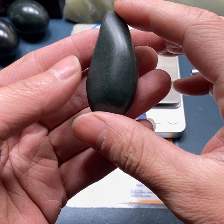 天***双和田玉（糖玉）未镶嵌挂件