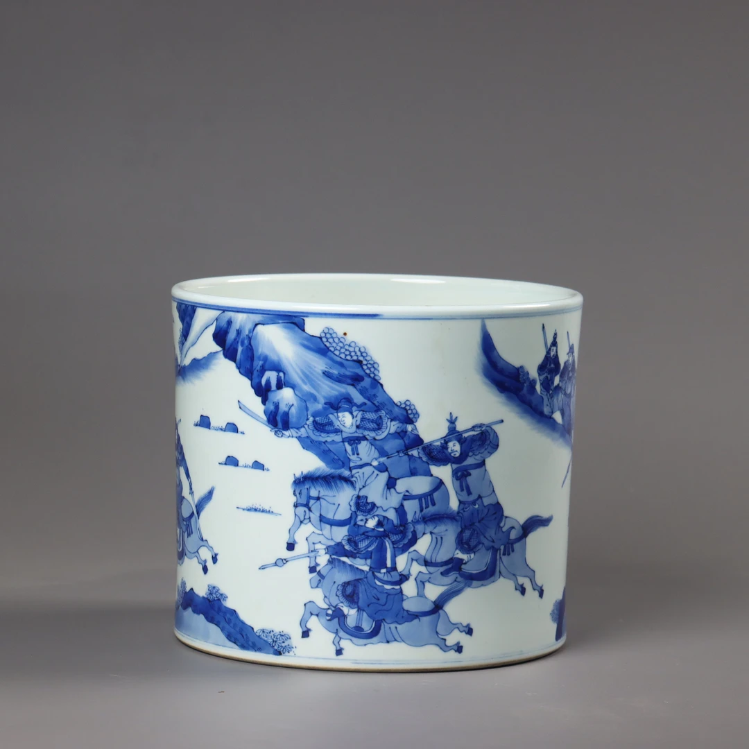 【清康熙】青花三英战吕布笔海（口径20cm 高17cm）773