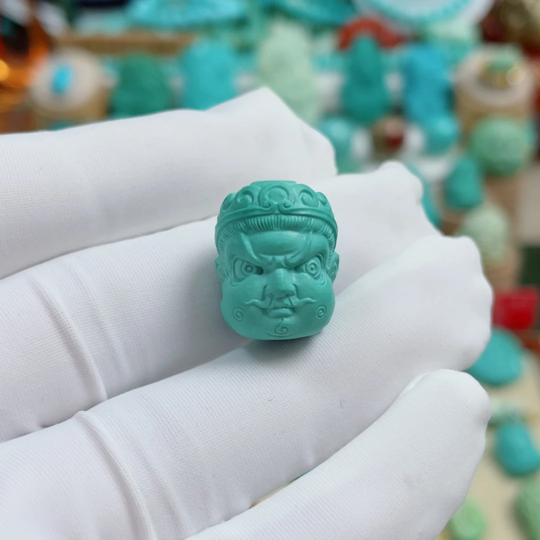 绿松石未镶嵌珠宝奇石