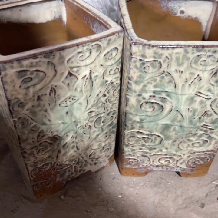 红陶瑕疵14-22两个