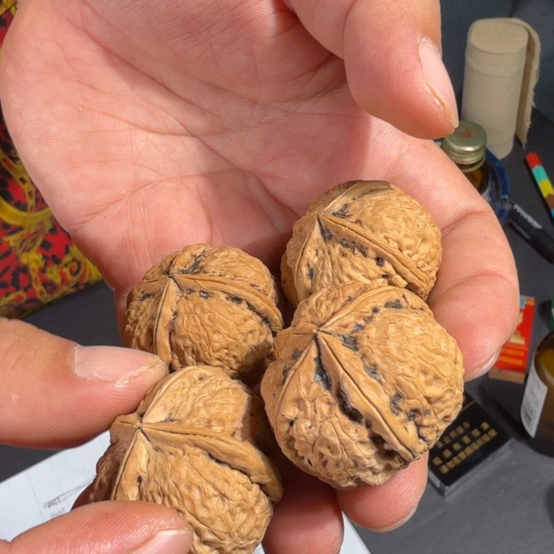 文玩核桃把件183号炸药包四棱