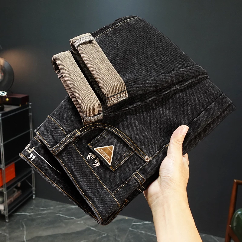 春夏百搭牛仔裤薄款休闲潮流弹力直筒刺绣轻奢时尚小直筒牛仔裤男