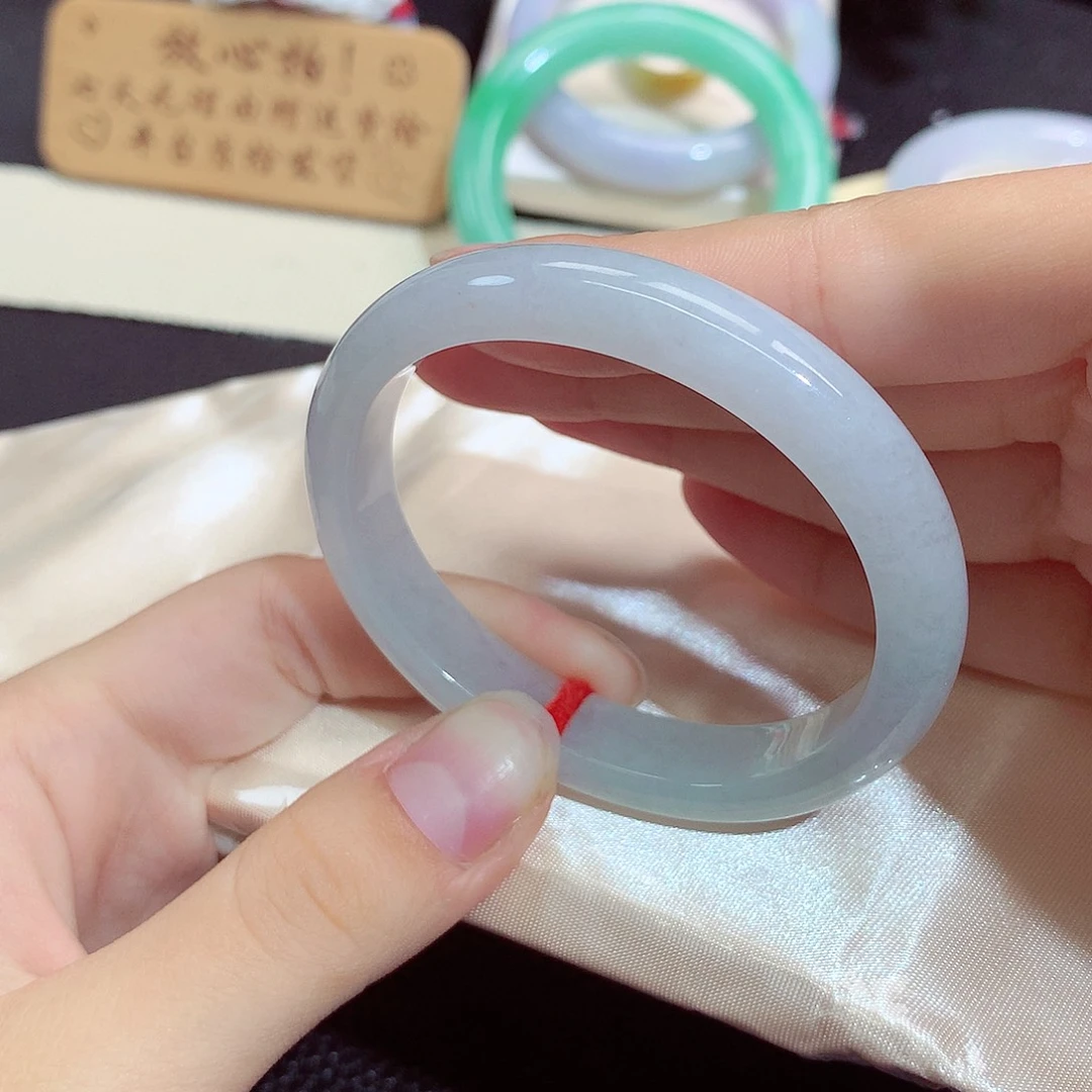 翡翠未镶嵌手镯475