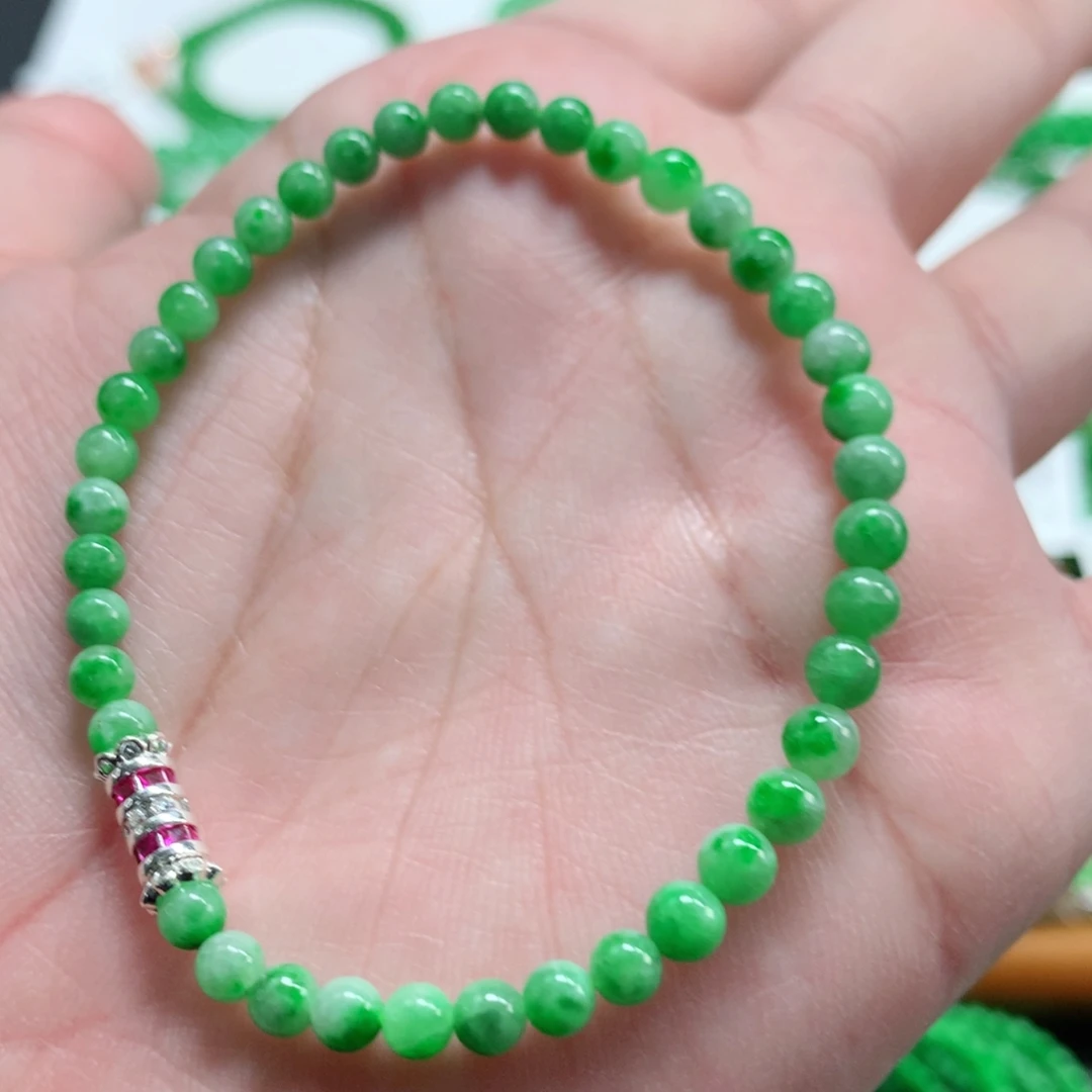 翡翠未镶嵌手链翡翠