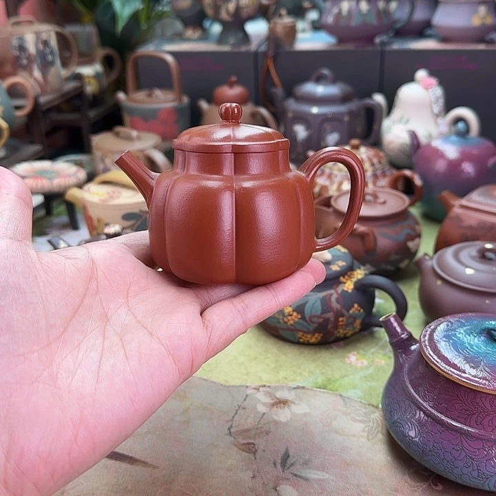 紫砂茶壶筋纹言心