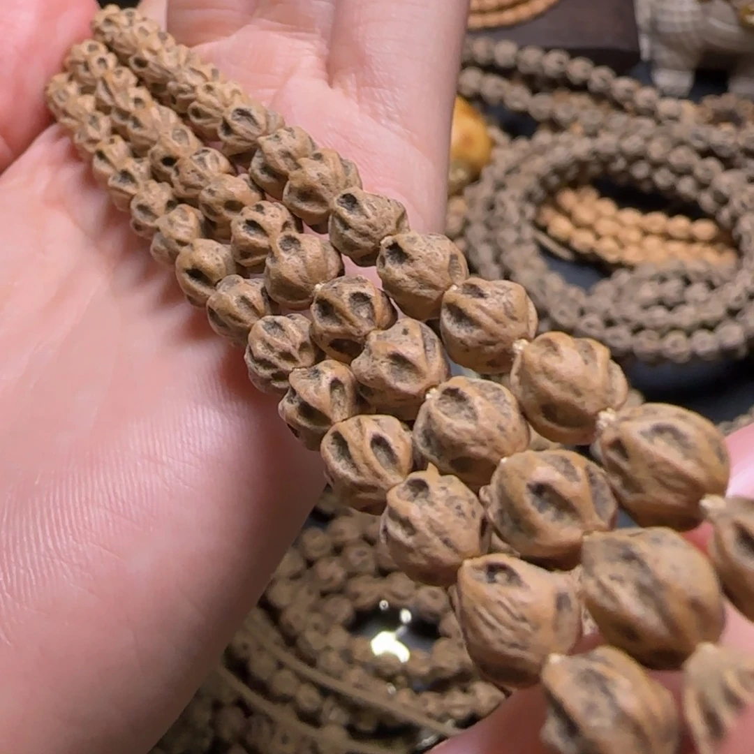 犄***頭柏香籽/百香籽吊坠