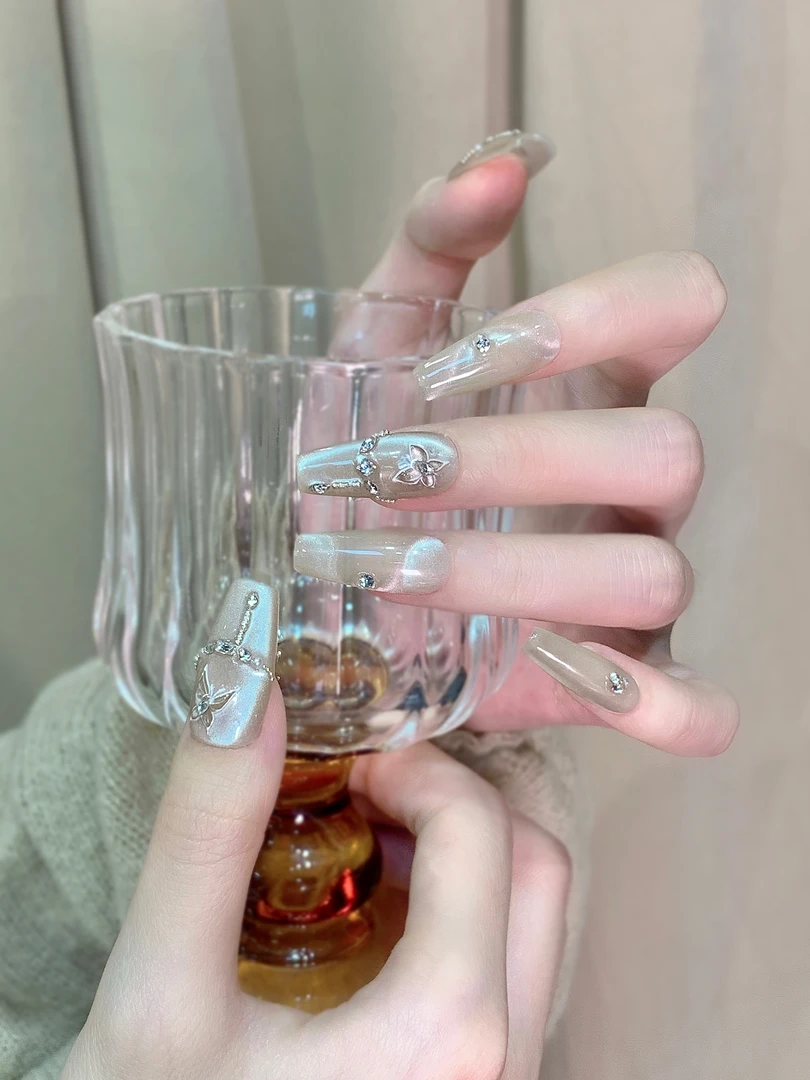 【春节直播孤品】捡漏狂喜版穿戴甲美甲贴片可拆卸宠工具包