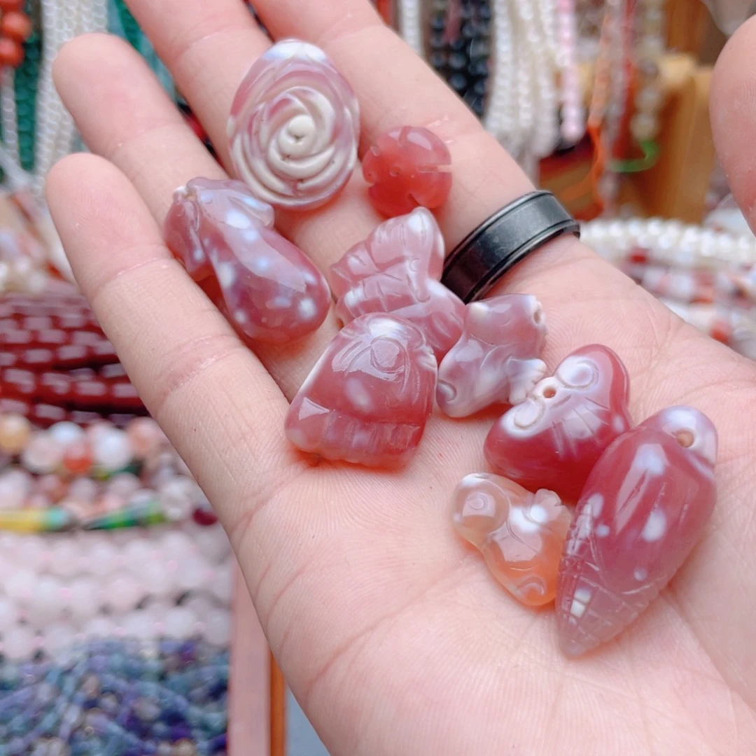 未镶嵌玛瑙/玉髓珠宝奇石盐源玛瑙带奶皮随机发3颗