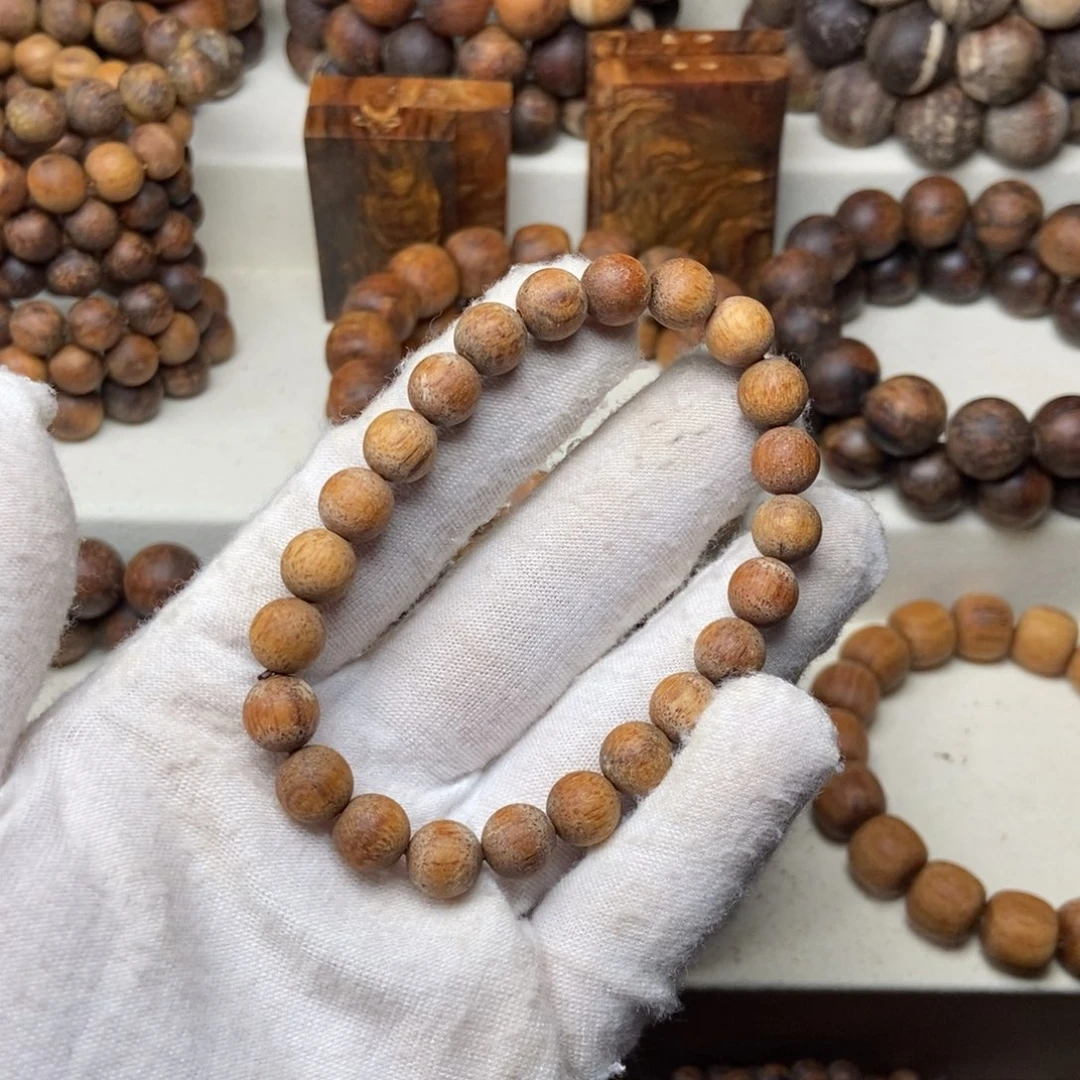 贡木福利0.8黄油手串