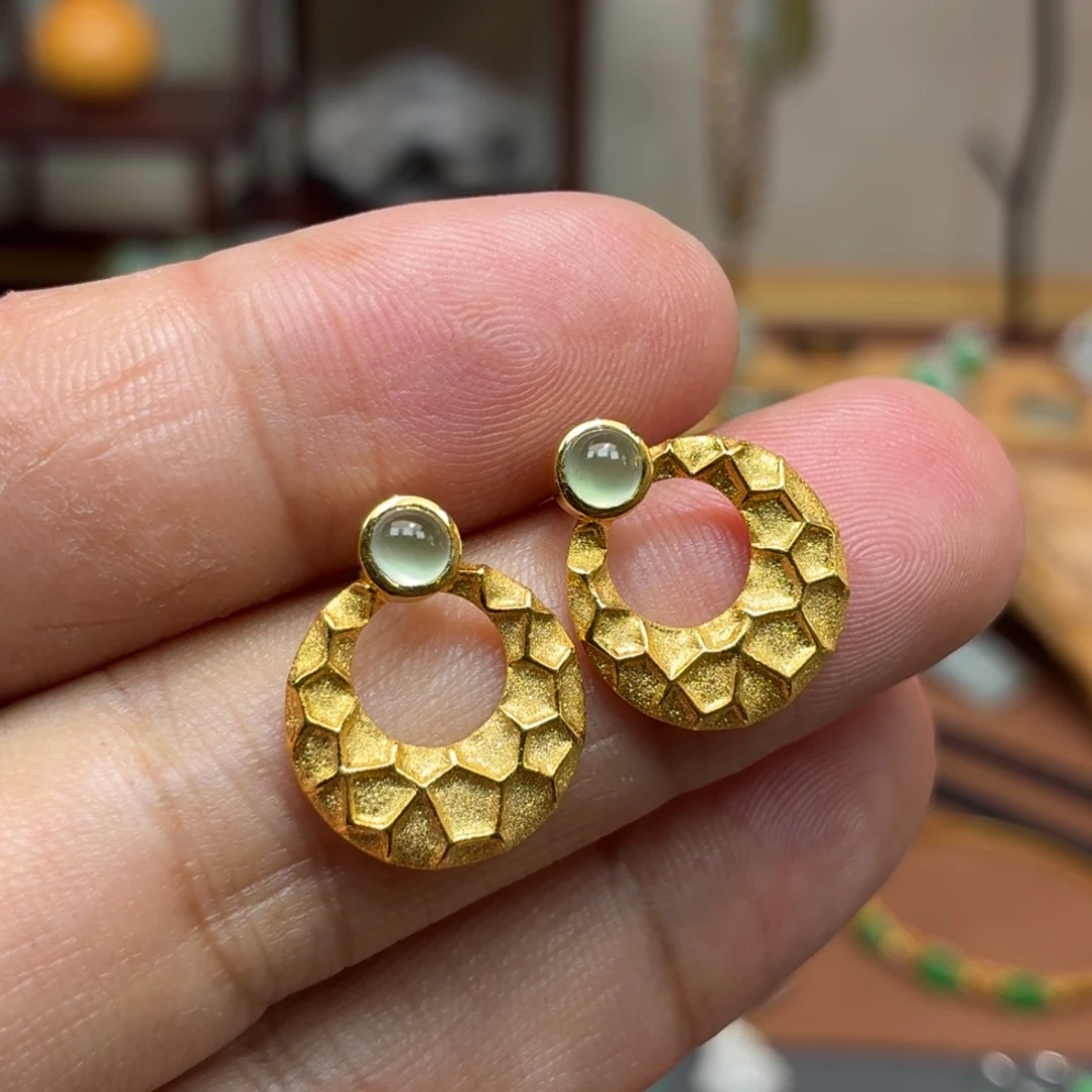 翡翠18K金镶嵌耳饰