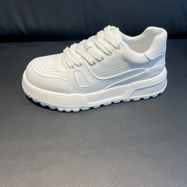 厚底增高男士时尚百搭休闲板鞋真皮潮流夏季透气春秋四季款