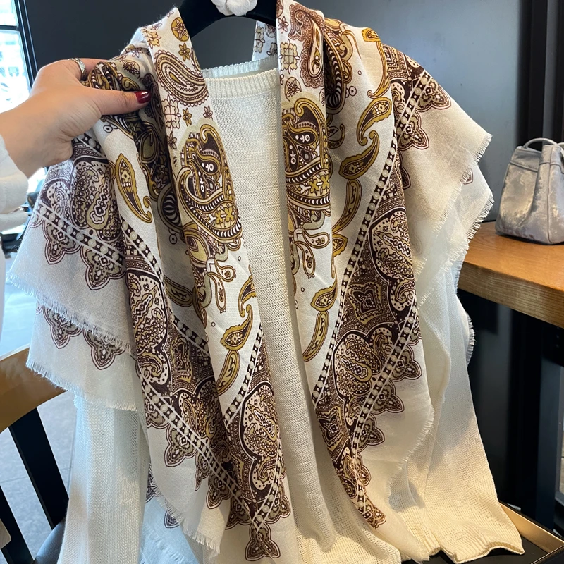 Miss Silas新款棉麻围巾薄款民族风腰果花大方巾空调房披肩丝巾女