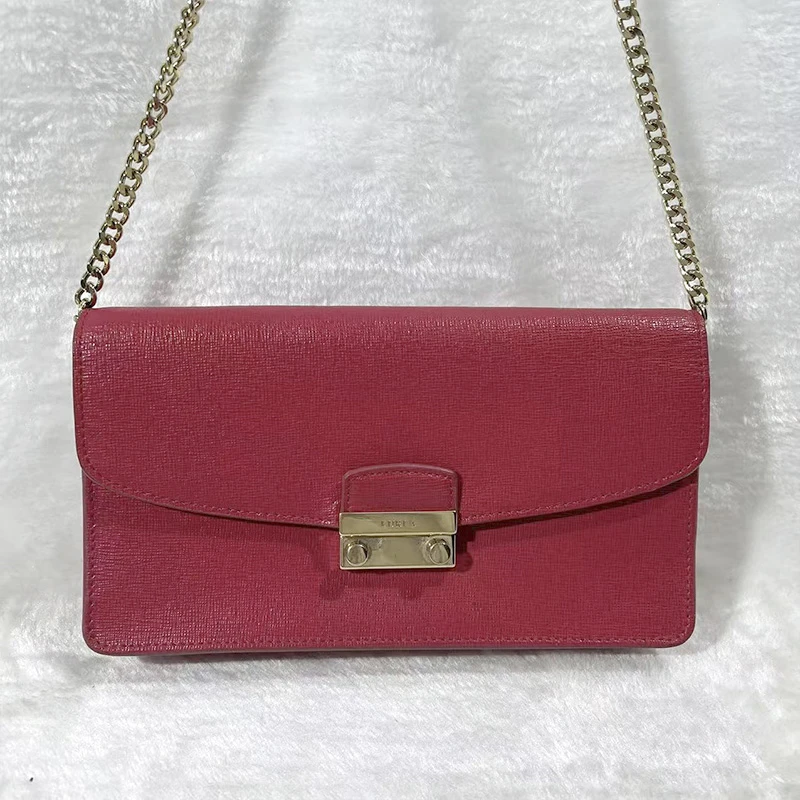 95新 FURLA/芙拉 红色链条单肩斜挎包G24019818底长21*11