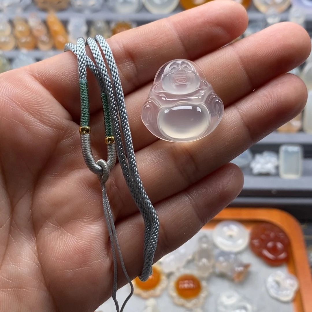 玛瑙/玉髓未镶嵌颈饰25冰佛