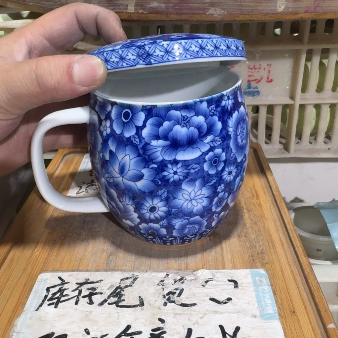 瑕疵介意勿拍陶瓷器皿B742
