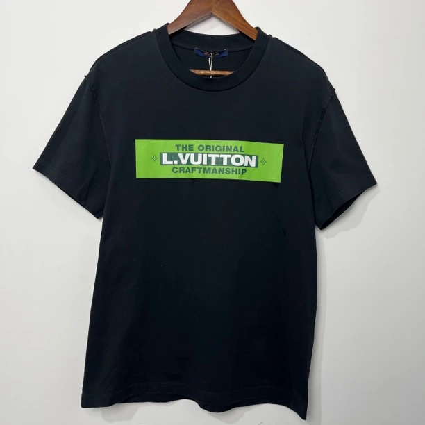 99新 LouisVuitton/路易威登 Louis Vuitton Lv绿箭短袖 尺码：M