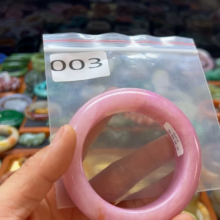 石英质玉手镯未镶嵌十*月3