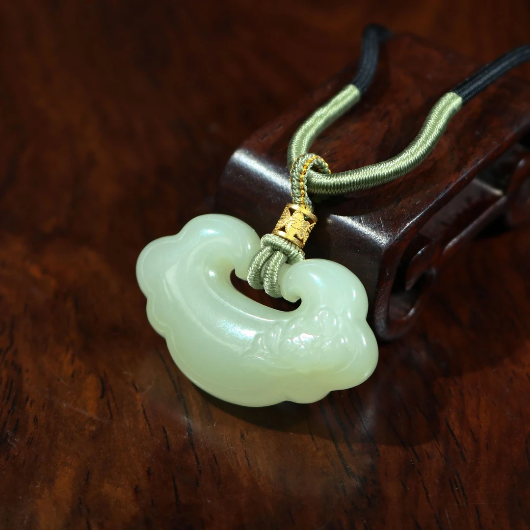 【凰一品】 特细晴水福锁18k