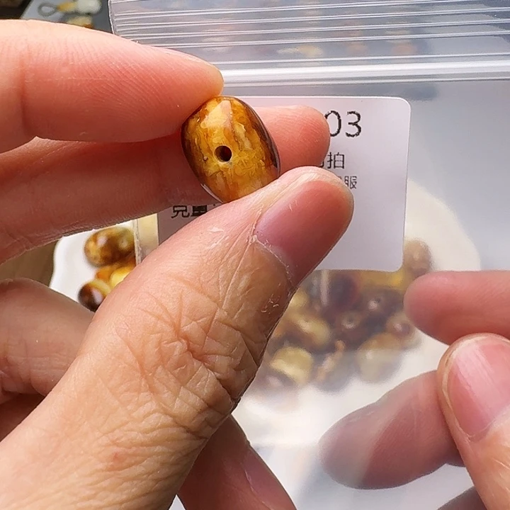 裸石琥珀未镶嵌琥珀