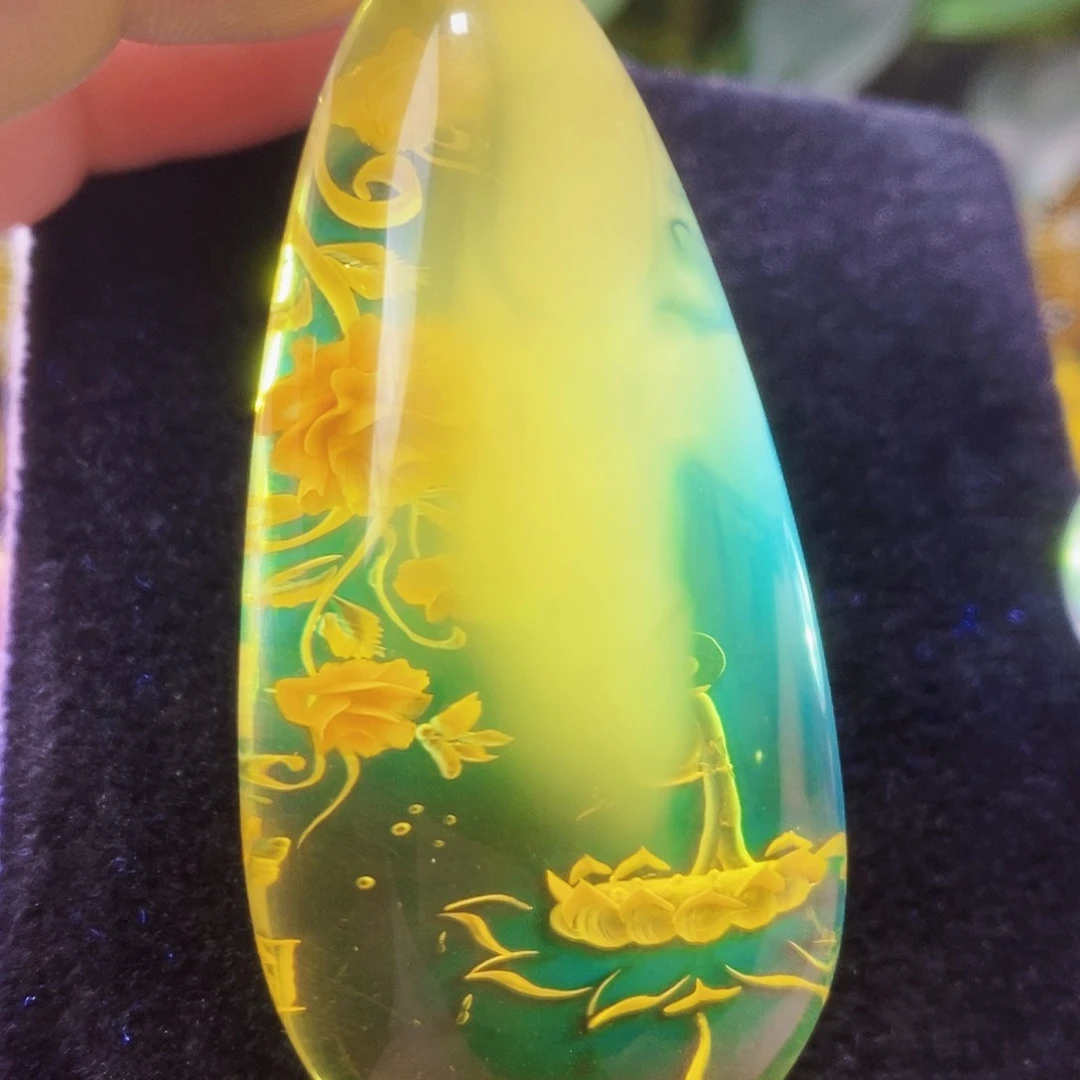 【闪购商品】金珀吊坠(不含链)未镶嵌