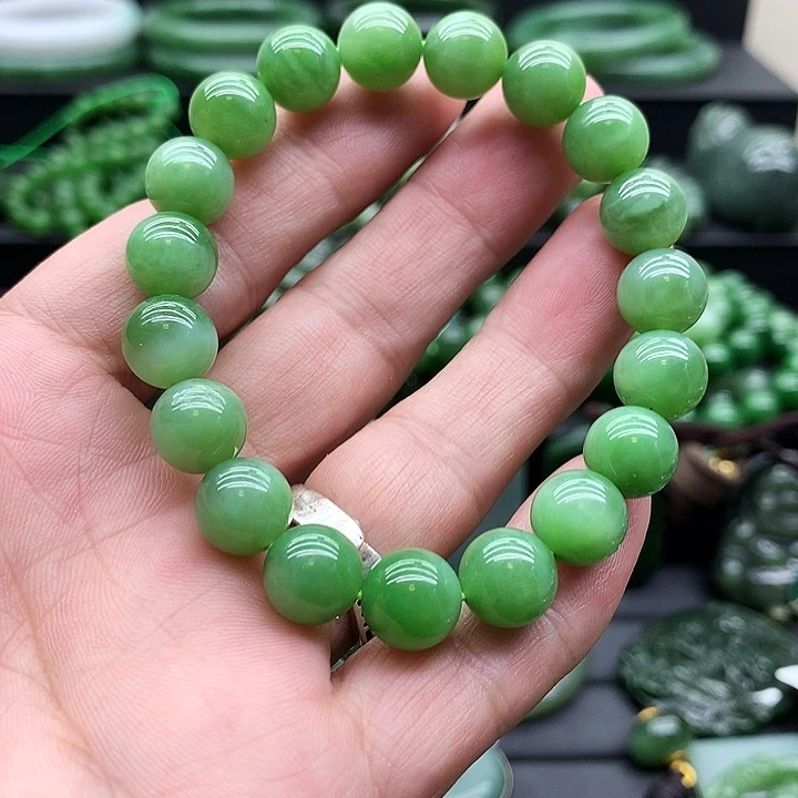 手链未镶嵌和田玉（碧玉）