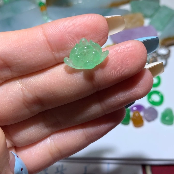 翡翠未镶嵌颈饰无镶嵌124