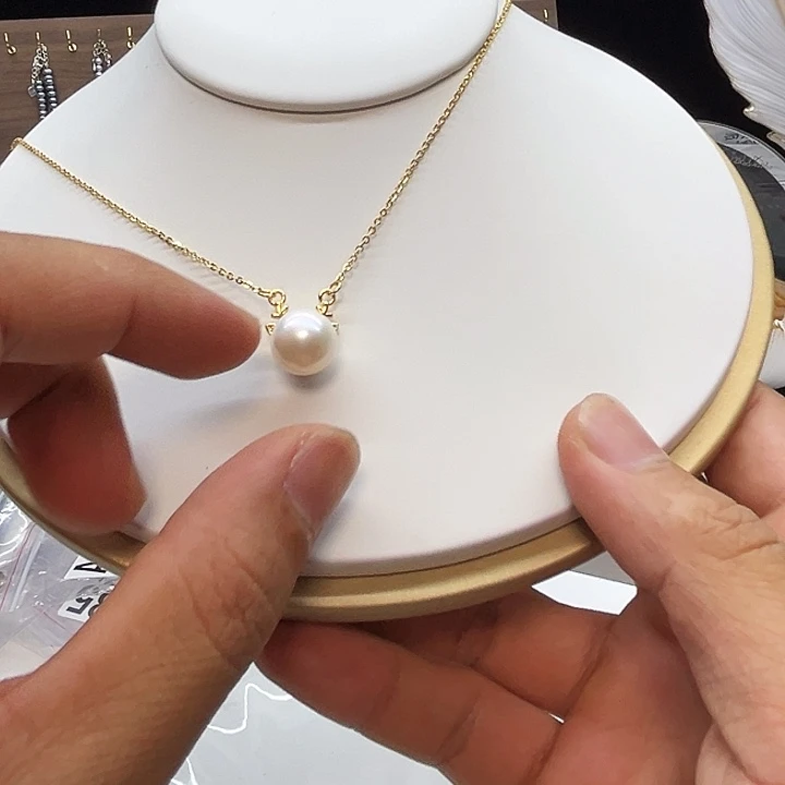 颈饰钛钢淡水珍珠