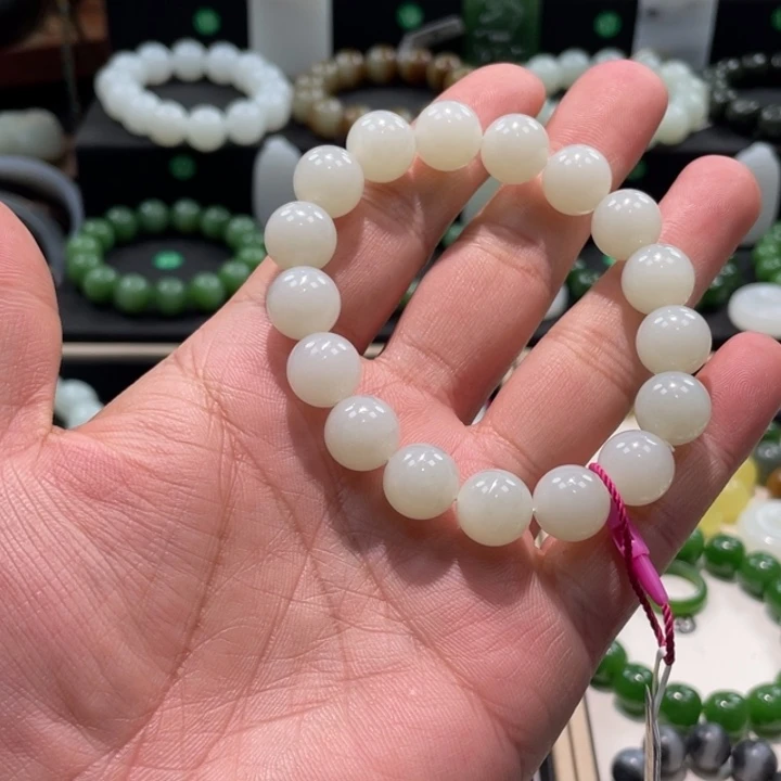 和田玉未镶嵌手串