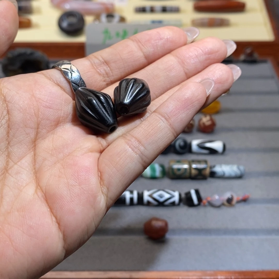 玛瑙/玉髓颈饰未镶嵌张****i