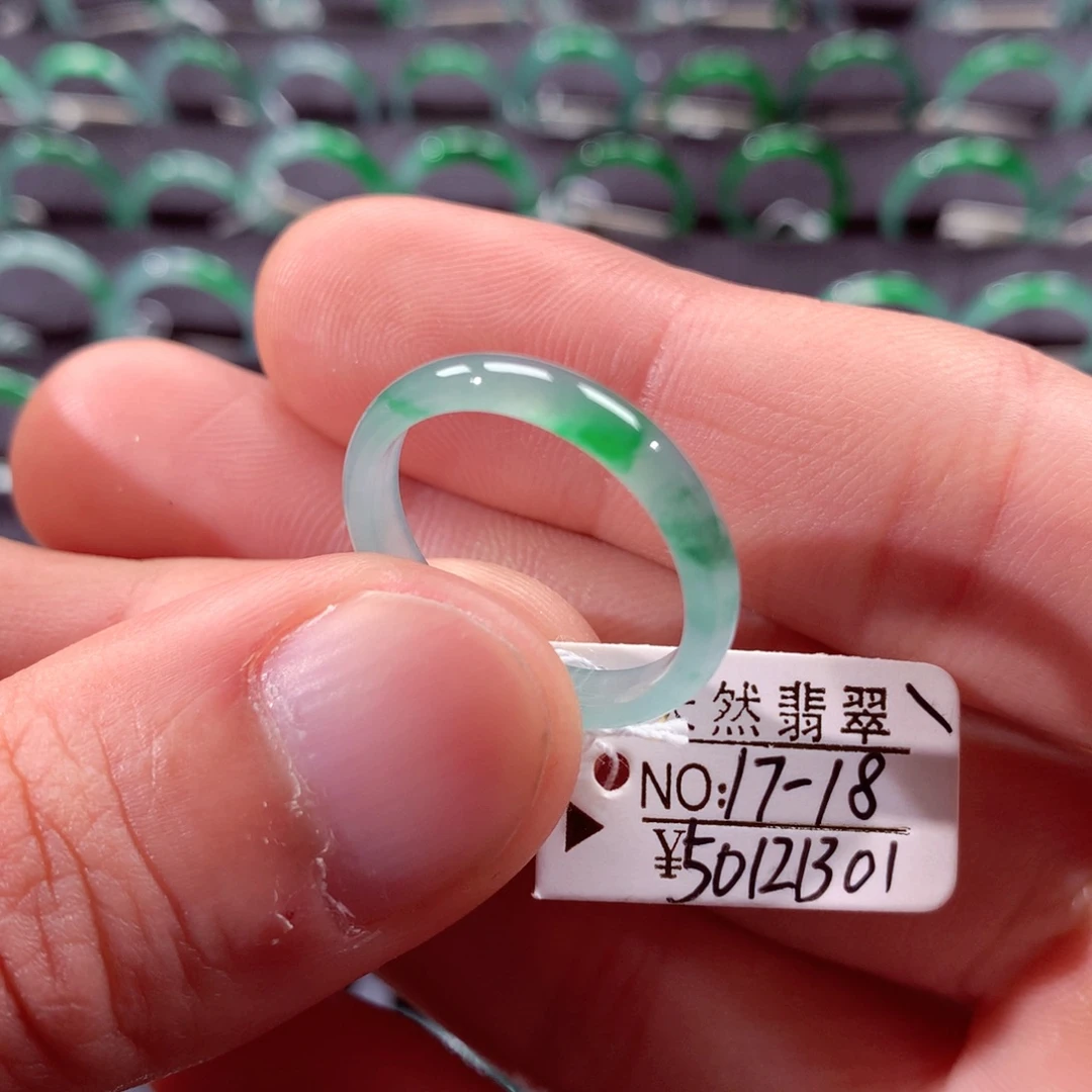 翡翠未镶嵌戒指翡翠戒指