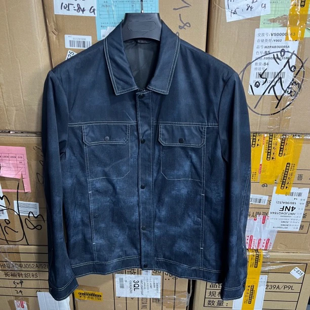 8553海撤柜剪标翻领夹克仿牛仔款式拉链男士