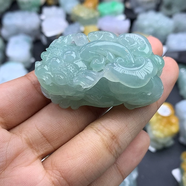 翡翠未镶嵌颈饰天然缅甸翡翠