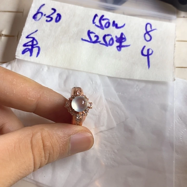 定制翡翠未镶嵌阿*