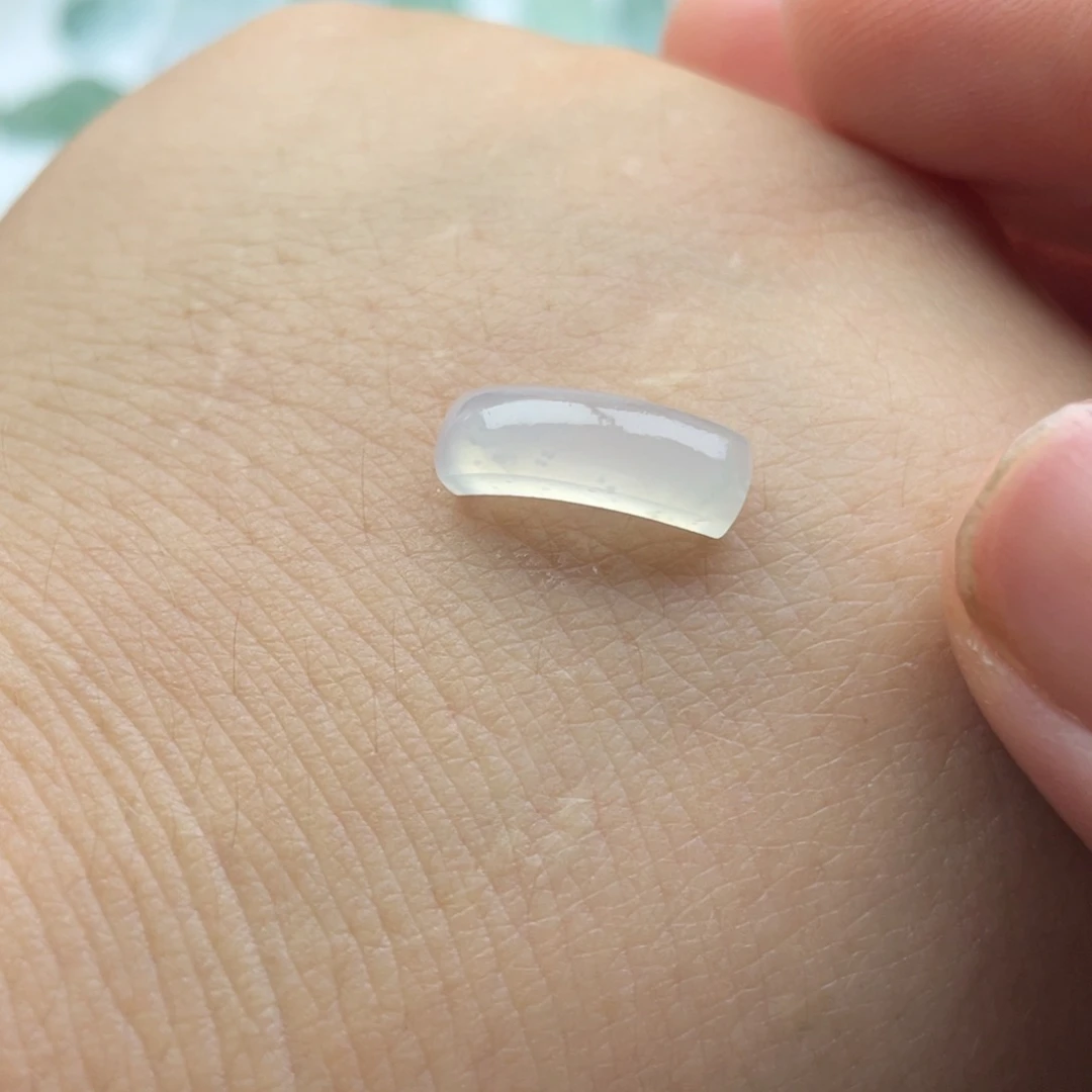 定制翡翠未镶嵌木纳马鞍