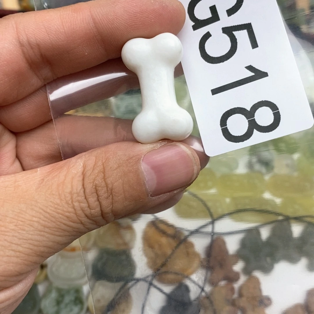 岫玉假一赔十默认微瑕不退不换未镶嵌