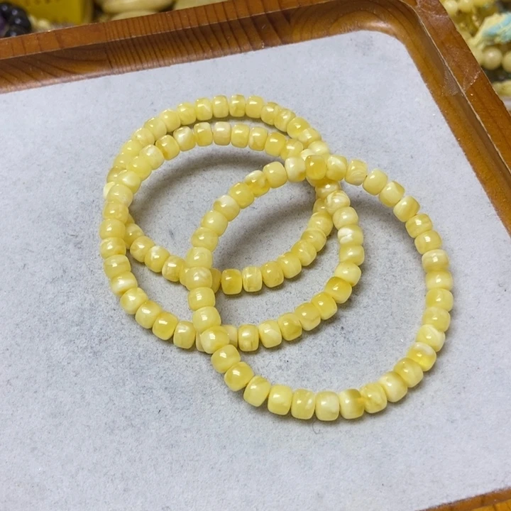 蜜蜡未镶嵌裸石多样性发货其一