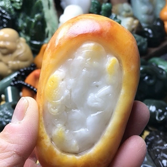 和田玉（糖玉）未镶嵌挂件