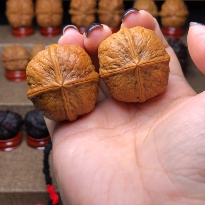 把件文玩核桃48号玲珑骰子35尺