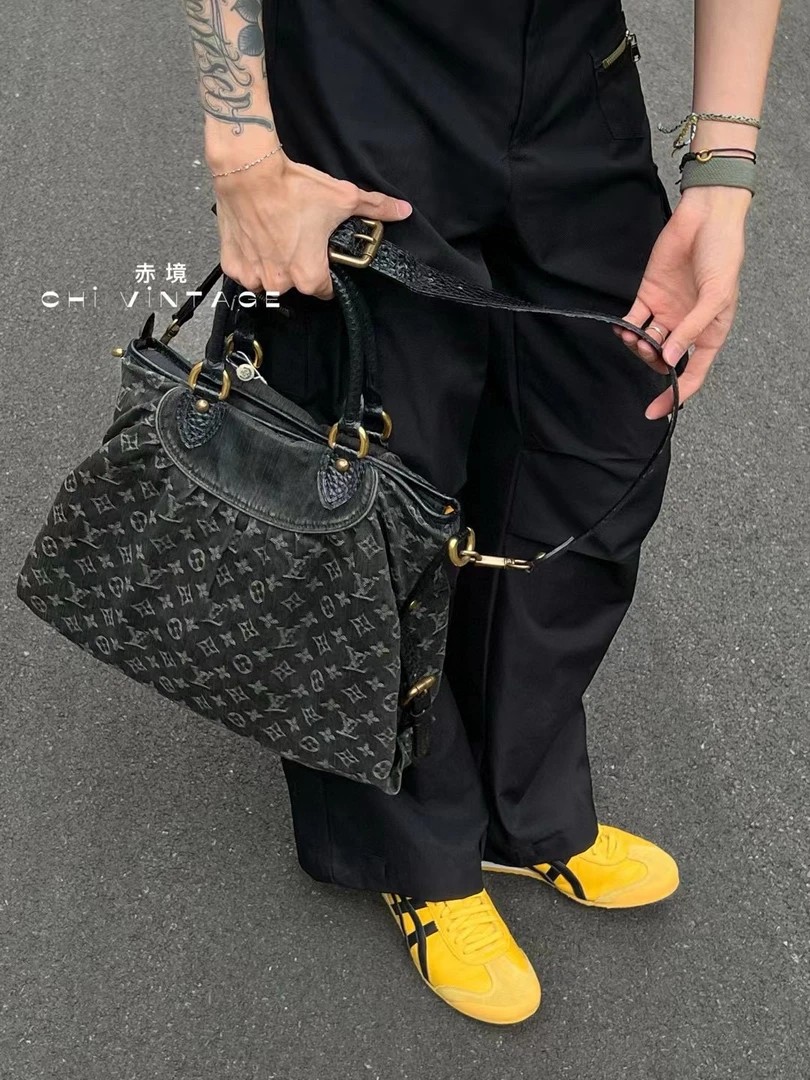 95新 LouisVuitton/路易威登 5775 黑色丹宁cabby托特手提斜挎07