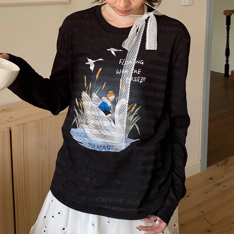 YANAG 设计师品牌 小众新款 天鹅坐骑印花黑长T