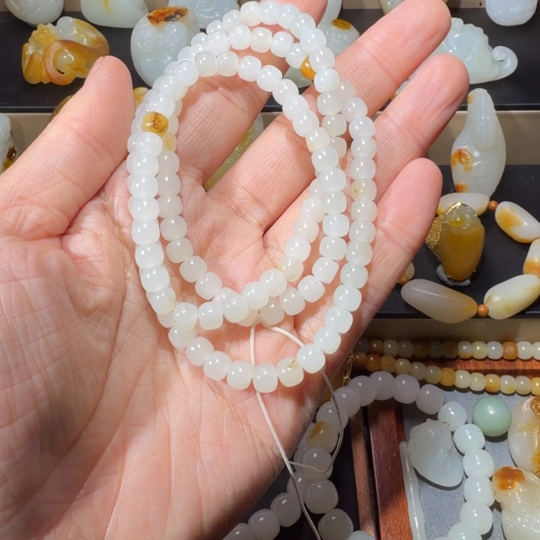 宣***和田玉未镶嵌颈饰