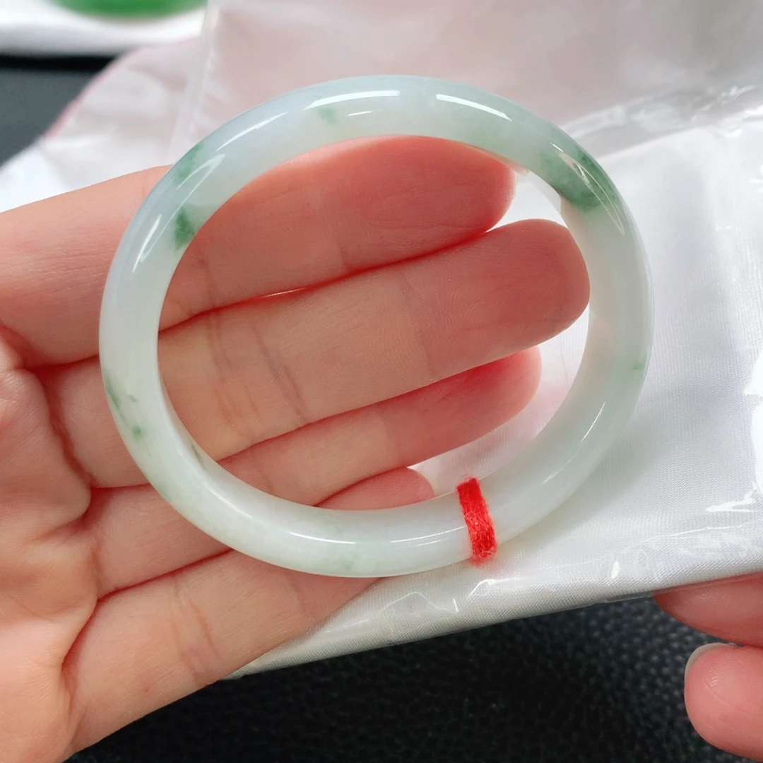 未镶嵌手镯翡翠54贵妃
